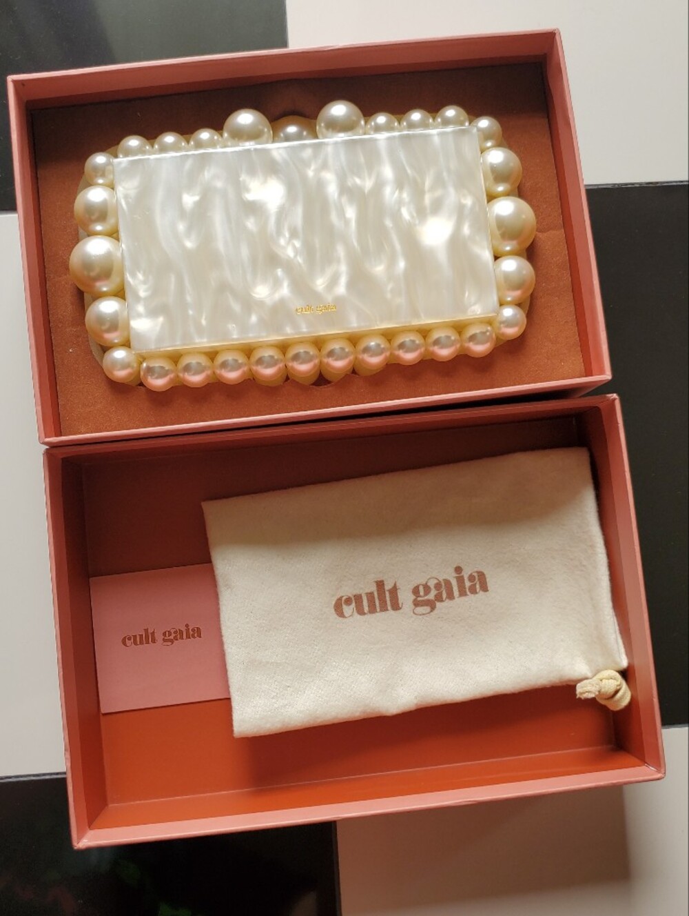 Cult Gaia Women's Ivory Acrylic EOS Beaded Handbag Purse Box (Read Description) - Picture 4 of 16